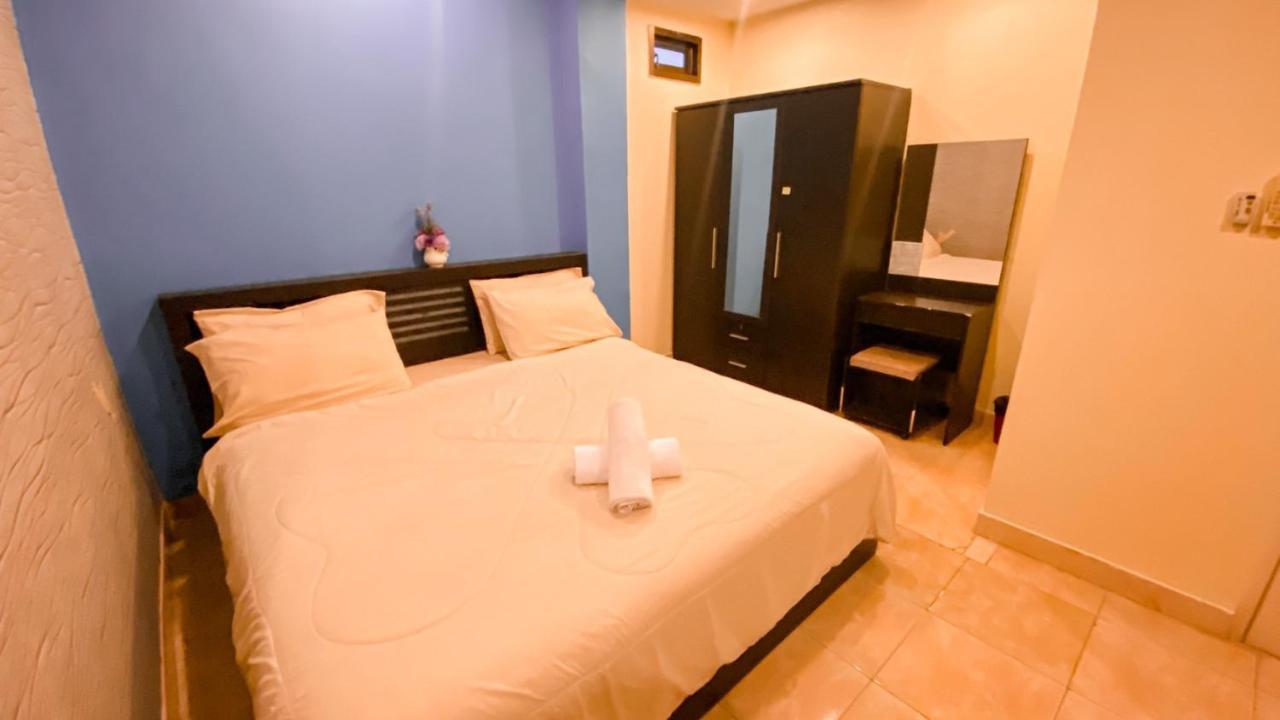 Retox Game On Hotell Pattaya Eksteriør bilde